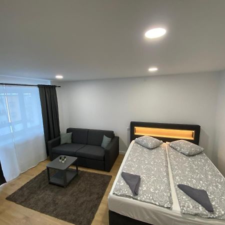 Akmene Center Apartment Naujoji Akmene Εξωτερικό φωτογραφία